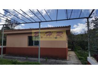 Masia a La Esperanza - Llano del Moro. Casa a reformar con terreno de 3.000 m²