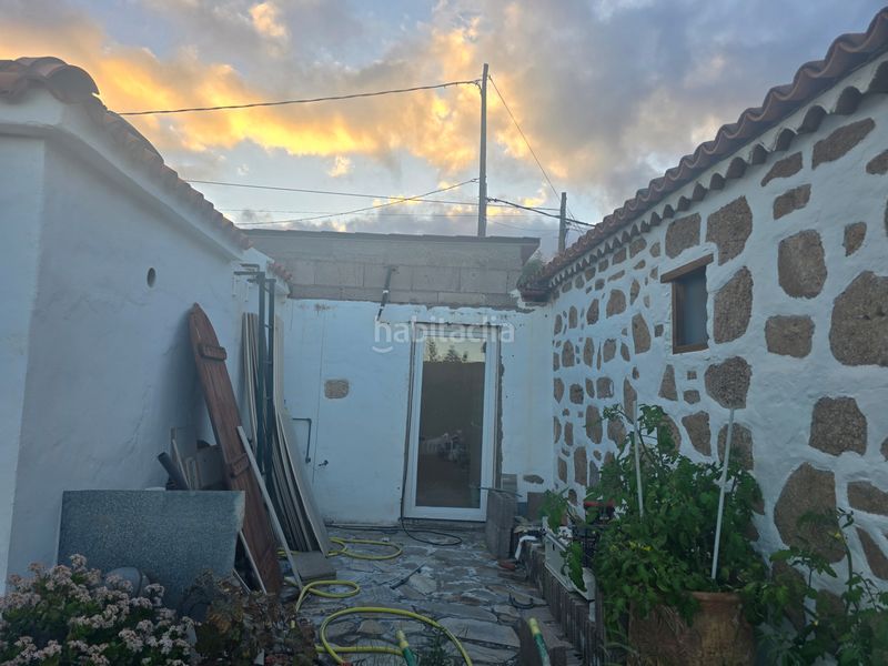 Foto 1ad81ba9-51a9-4675-807f-ae4a842b7fcd. Casa amb aparcament a El Salto Granadilla de Abona
