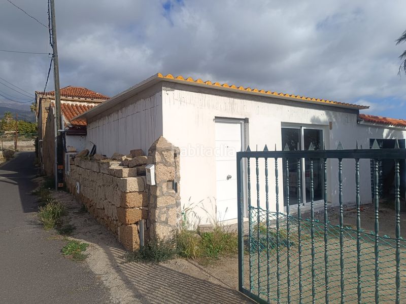 Foto 4327c376-d074-46aa-85ed-f4e3e93d327a. Casa amb aparcament a El Salto Granadilla de Abona