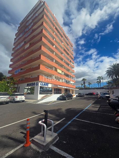 Foto 56cf8250-70a0-4651-9bcc-7eb1a0c62844. Lloguer local comercial a Playa de las Américas Arona