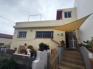 Casa  El rumbaso. Vivienda céntrica en frontera