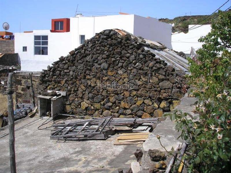 Foto c1bcdb53-b71e-4276-9e1b-cab9b1547c44. Masía en Pinar de El Hierro (El)