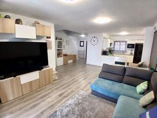 Chalet en Barranco Hondo. Pareado en venta en barranco hondo, 4 dormitorios.