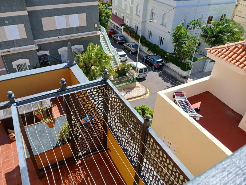 Foto a693e9d9-d37b-4add-894a-77c0c8f9a260. Chalet pareado en venta en salamanca, 5 dormitorios. en Santa Cruz de Tenerife
