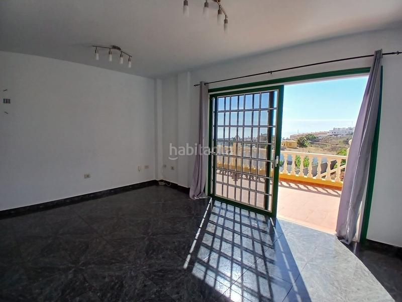 Foto 9f14222f-5516-4f4d-97fc-62f2957c8200. Chalet con parcheggio in Cuevecitas - Malpaís Candelaria