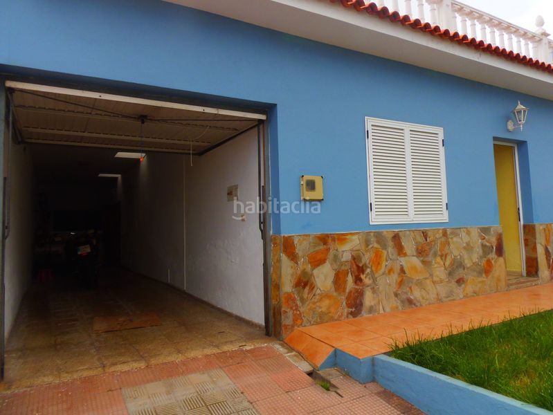Foto 2ce535f3-5356-403b-973e-bda257226f82. Casa amb aparcament a Los Realejos pueblo Realejos (Los)