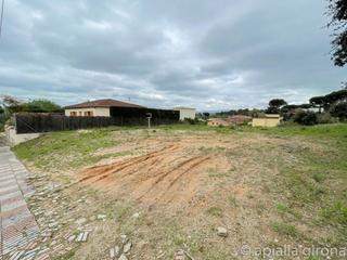 Terreny residencial a Caldes de Malavella. Construeix la teva casa somiada!
