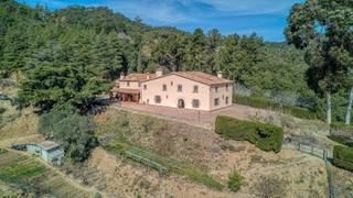 Xalet  Carrer camí ral. Magnifica masia de  1900 completament rehabilitada al parc natur