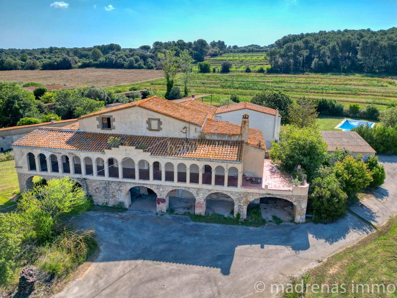 Foto e5913d48-6432-4c67-93fe-de7e577d0725. Masía masia en venta en Forallac