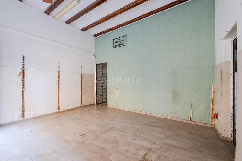 Foto a423c000-87a3-42d1-ace4-2ecf239024c4. Casa adosada  para reformar en venta en Llagostera