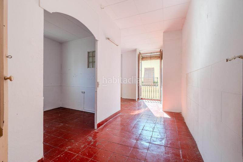 Foto a8f66cfe-785a-4901-bc0c-2230e5ace09f. Casa adosada  para reformar en venta en Llagostera