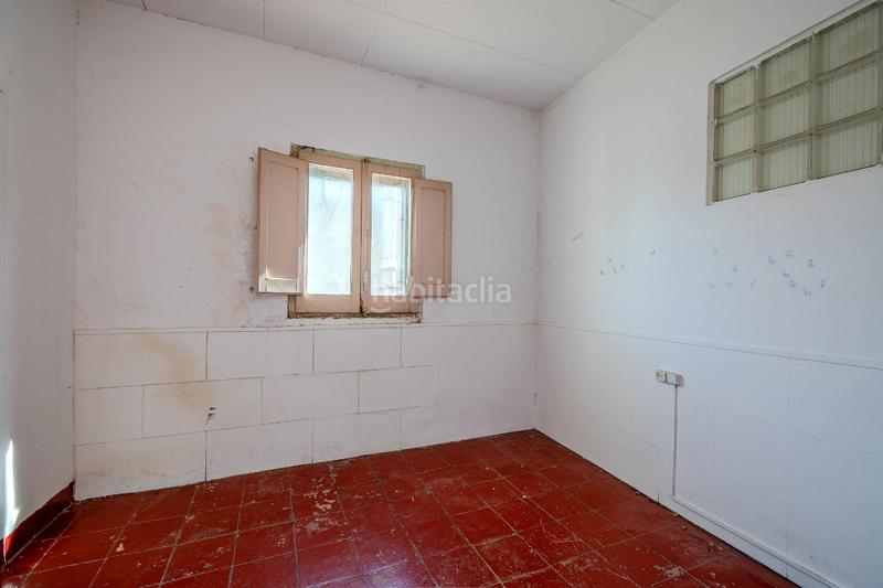 Foto f3dd627c-6737-426e-9dd8-60048240c438. Casa adosada  para reformar en venta en Llagostera