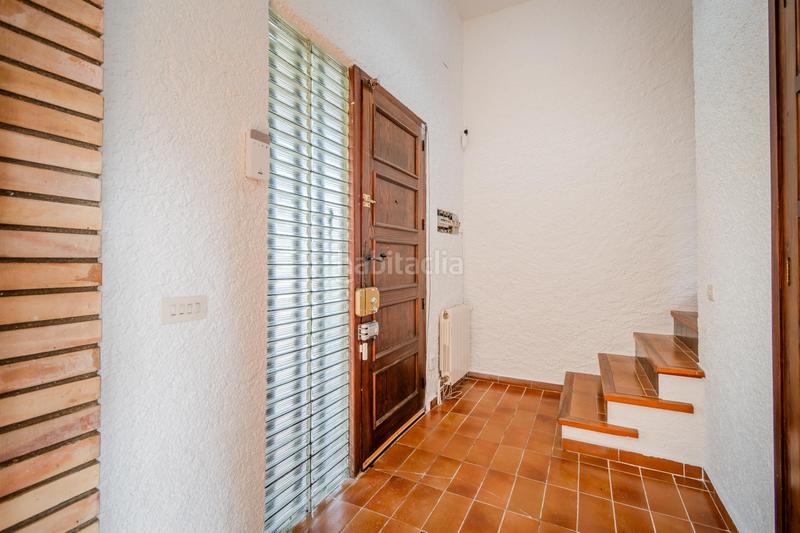 Foto 5821cf23-c30e-46ca-bb26-468fbc50d64e. Chalet xalet unifamiliar en venda a vilobi d'onyar 3 dormitoris , piscina i ampli terreny en Vilobí d´Onyar