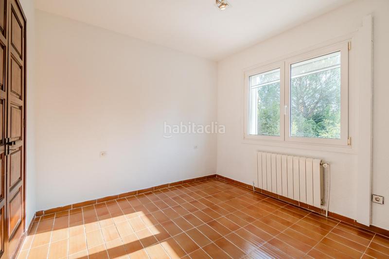 Foto add72715-c66e-4527-a131-ad2bb7804324. Chalet xalet unifamiliar en venda a vilobi d'onyar 3 dormitoris , piscina i ampli terreny en Vilobí d´Onyar