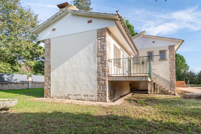 Foto d5db3af2-9937-46c2-9ef5-e3af1086f4dc. Chalet xalet unifamiliar en venda a vilobi d'onyar 3 dormitoris , piscina i ampli terreny en Vilobí d´Onyar