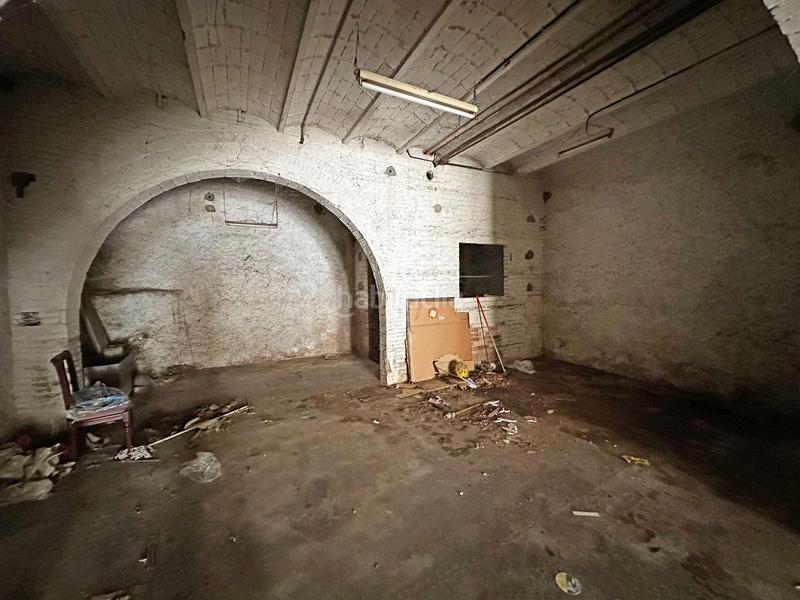 Foto 15899763-45ef-46dd-ae40-b4ac9e008f4b. Édifice dans Bisbal d´Empordà (La)