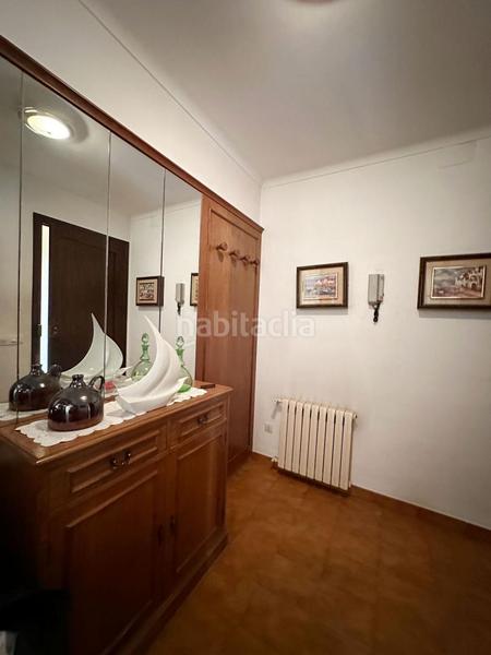 Foto 54623fa9-b02b-4840-a3b9-5b17cf4eca0d. Édifice dans Bisbal d´Empordà (La)