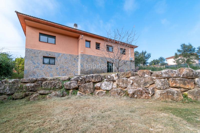 Foto 183f116a-fd90-4cc0-a4d3-fe6823d7024a. Chalet a , en venda xalet unifamiliar en venda a , 3 dormitoris, jardi, terrassa i garatge per a 2 cotxes en Sils