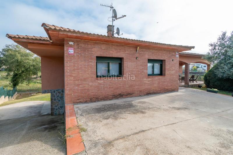 Foto 57adcdfb-6f79-424c-b094-9a4573ef86fe. Chalet a , en venda xalet unifamiliar en venda a , 3 dormitoris, jardi, terrassa i garatge per a 2 cotxes en Sils