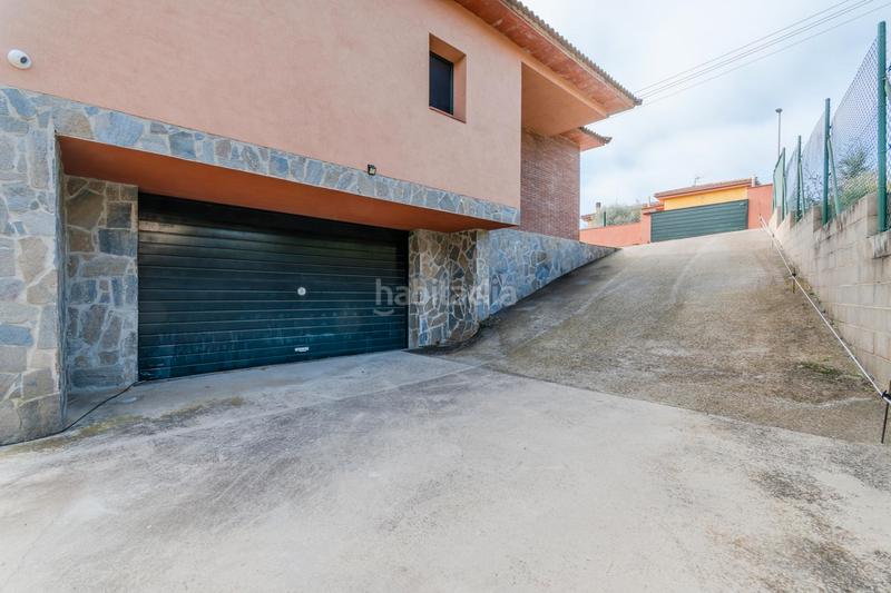 Foto d8d35476-a878-4427-80f4-fd1772123ef6. Chalet a , en venda xalet unifamiliar en venda a , 3 dormitoris, jardi, terrassa i garatge per a 2 cotxes en Sils