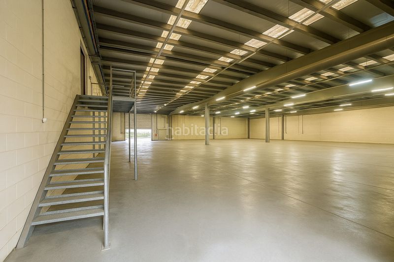 Foto 578e5d18-0cd4-4364-8bd0-ecc41d690371. Fabrikhalle mit heizung in Domeny Girona