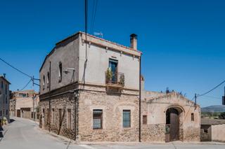 Masia a Ultramort. Masia rustica en venda a l'alt emporda amb jardi, terrassa i vis