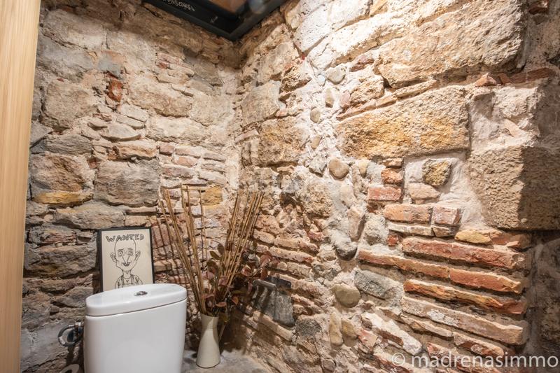 Foto 6eb53a11-af54-490f-ba99-c5f4dbd6712c. Traspaso local comercial local al barri vell! en Centre-Barri Vell Girona