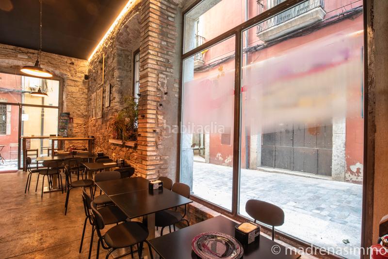 Foto 1e6908f3-cb1a-4c97-a20e-89f11559fab8. Umzug geschäftsraum mit heizung in Centre-Barri Vell Girona