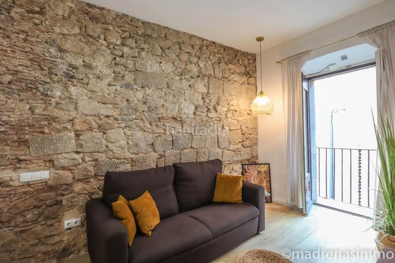Foto 0b9a0a18-572c-4a7b-b87d-639275fac1ff. Lloguer apartament amb calefacció a Centre-Barri Vell Girona