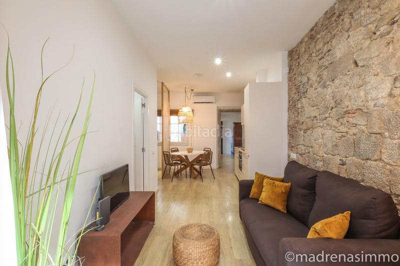 Foto 40637823-ad70-4691-930d-2183e608bcdf. Lloguer apartament amb calefacció a Centre-Barri Vell Girona