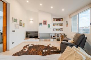 Pis  Carrer de pau casals. Piso ideal para familias. amplio, luminoso y con espacios exteri