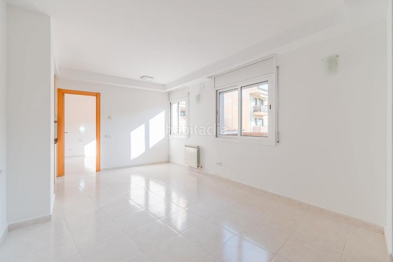 Foto 84e21e3e-b967-44e4-9503-7e4ae7af1953. Zweistöckige wohnung mit heizung in Carme - Vistalegre Girona