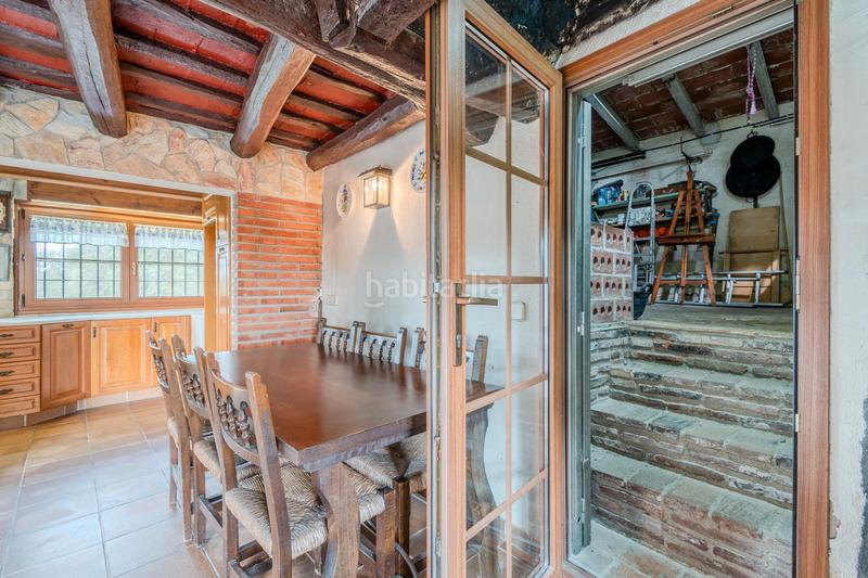 Foto 2de50783-5cc6-4b96-bfcf-09ec5a80cc41. Mas avec cheminée chauffage parking dans Sils