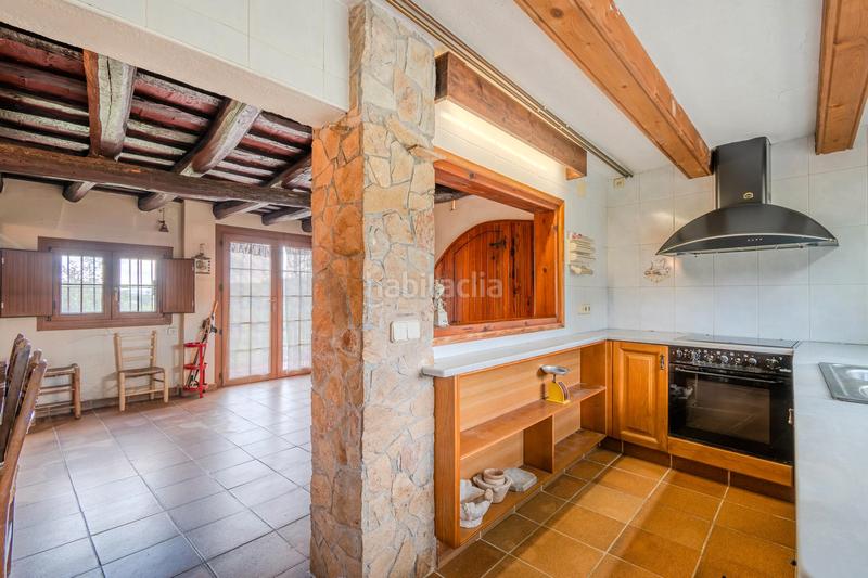 Foto 46ea3f0e-4f8c-4cdd-a79a-90d4981f36a9. Mas avec cheminée chauffage parking dans Sils