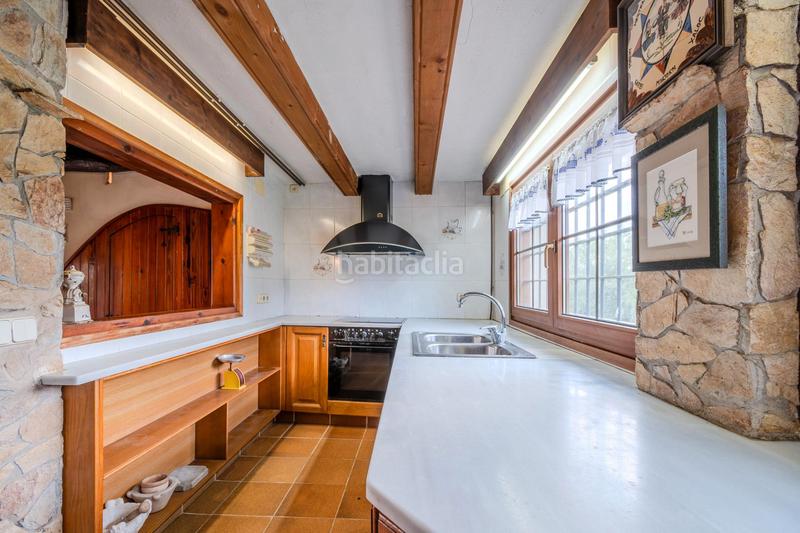 Foto 57af1d81-d685-4256-a016-5080a3b1601a. Mas avec cheminée chauffage parking dans Sils