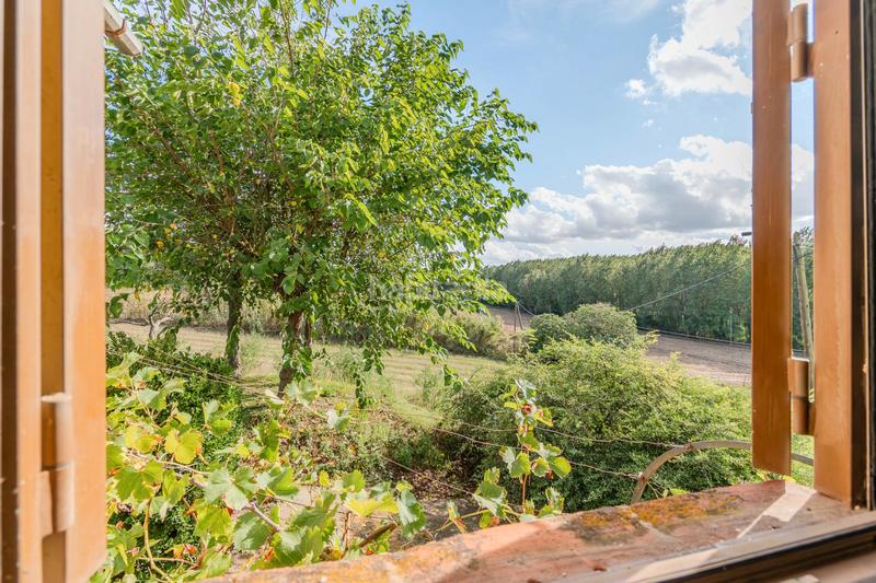 Foto 70973a62-a373-4883-86fe-2251ddfa4446. Mas avec cheminée chauffage parking dans Sils