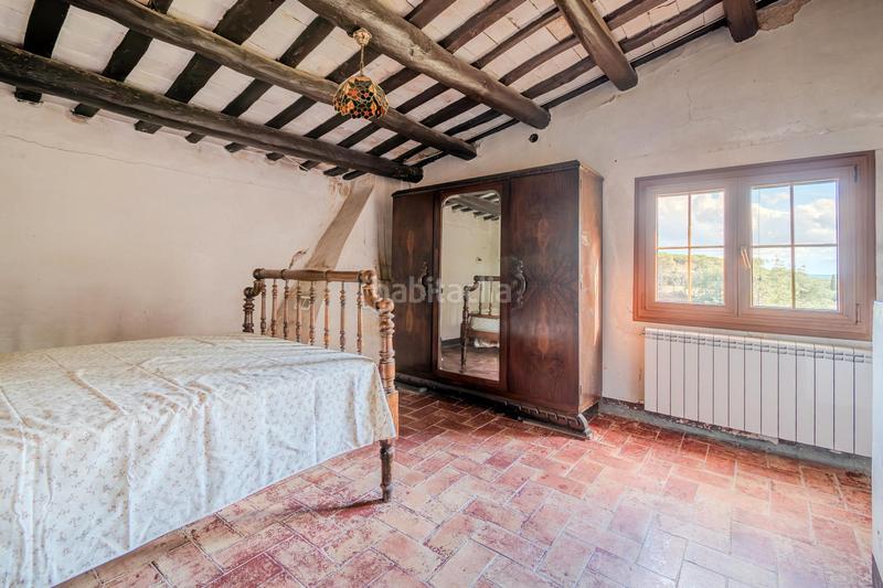 Foto a123b156-4553-4547-84e1-ba7a712ea9b0. Mas avec cheminée chauffage parking dans Sils