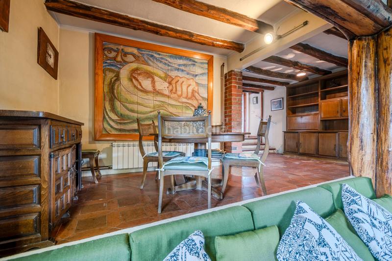 Foto d894af4f-87e9-4a18-b17b-98633dcc36ba. Mas avec cheminée chauffage parking dans Sils