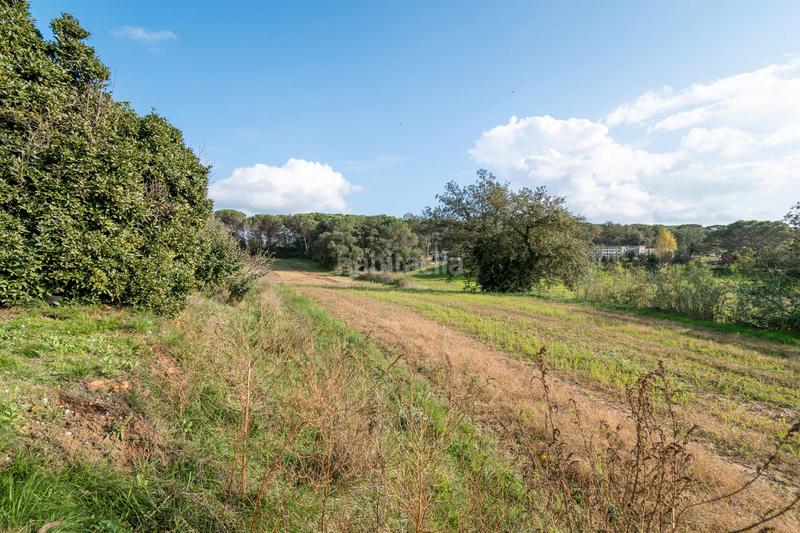 Foto facf54b2-d96b-444d-8a84-3da60f0cfa17. Mas avec cheminée chauffage parking dans Sils