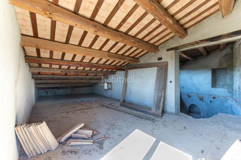 Foto 7e437efe-26e0-4ef5-bb38-6a45fbe59347. Masia a Crespià