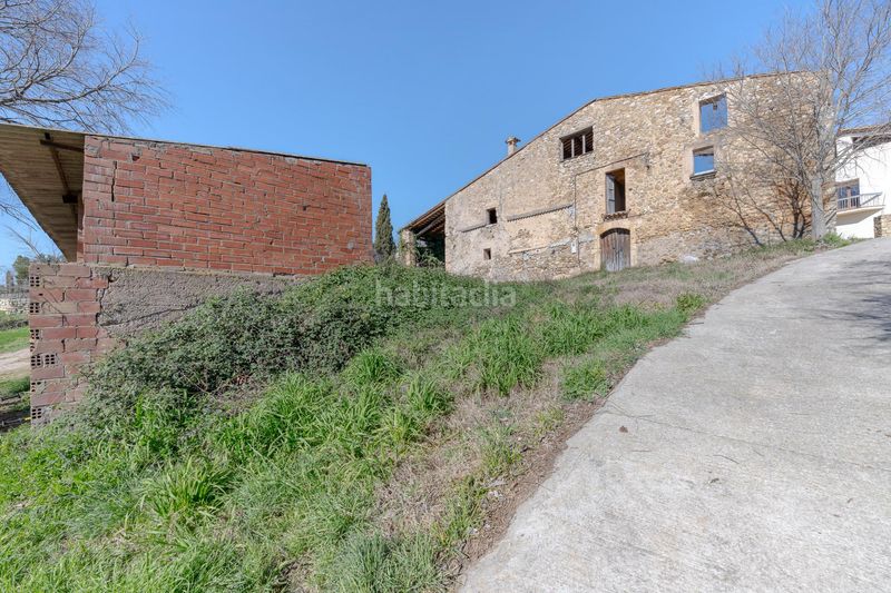 Foto f27c819c-6375-419d-a02d-e74282b6126e. Masia a Crespià