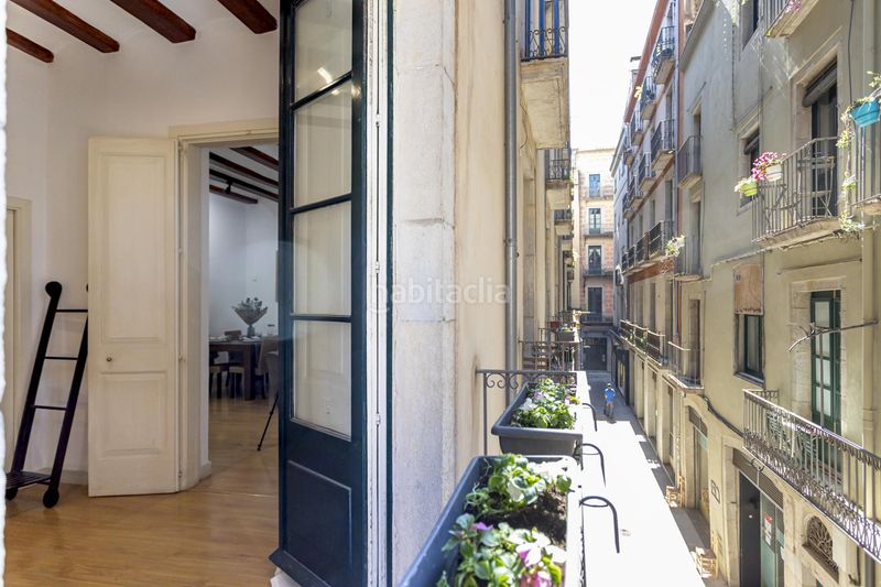 Foto 3dc80a85-fcac-46df-a363-c73d7a29cd04. Pis a carrer dels mercaders 6 a Centre-Barri Vell Girona