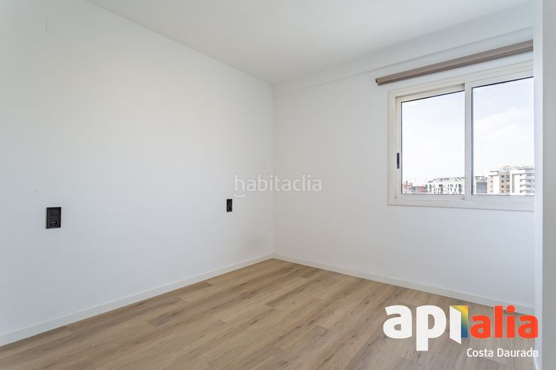 Foto f1c4c8ad-9102-4367-8463-4ae48bd5bb24. Pis a Nou Eixample Sud Tarragona