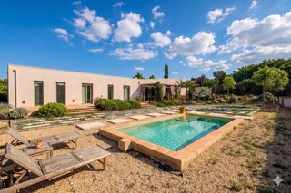 Location Maison à Ultramort. Casa con piscina en el baix empordà! contrato de temporada