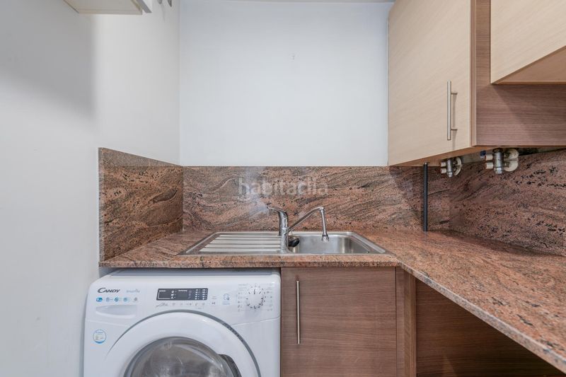 Foto d95e00ee-e528-494a-8e27-52e224e12a7b. Pis amb calefacció aparcament a Santa Eugenia Girona