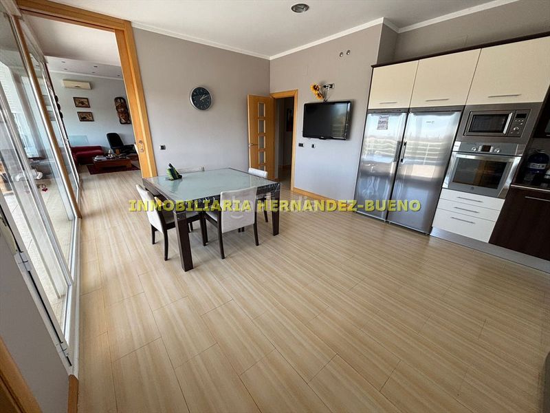 Foto 323c1e27-7a8d-40a7-be94-f47a1fea7a50. Chalet with heating parking pool in Villamayor