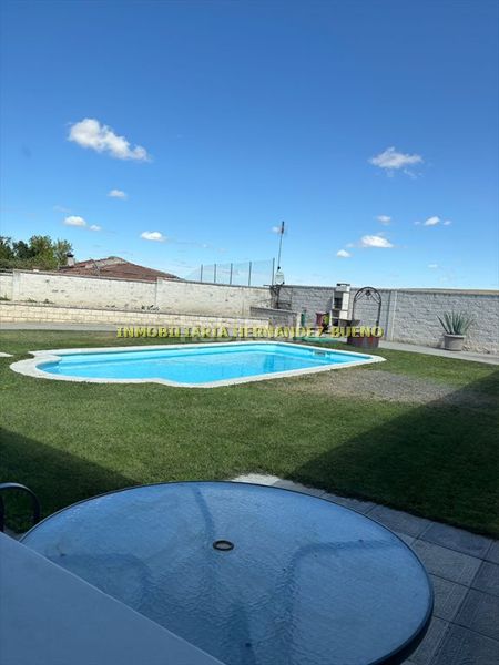 Foto 7286eb36-9759-48bc-b4bd-73907ec42fdc. Chalet with heating parking pool in Villamayor