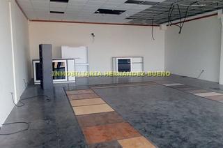 Lloguer Local Comercial a Carbajosa de la Sagrada. Local en centro de negocios, en polígono montalvo iii. 
edifici
