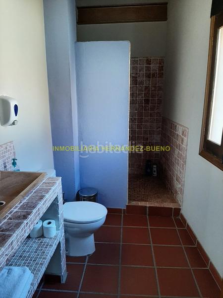 Foto 4286ab86-cb3f-4ade-b718-7e7236b6a129. Edifici a Sequeros