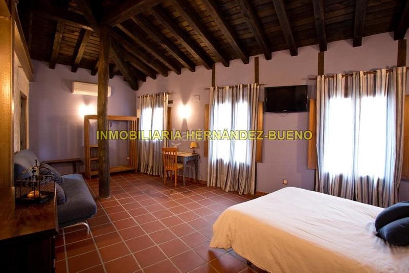 Foto 6a31cca9-1470-44eb-b95d-80b435901efc. Edifici a Sequeros